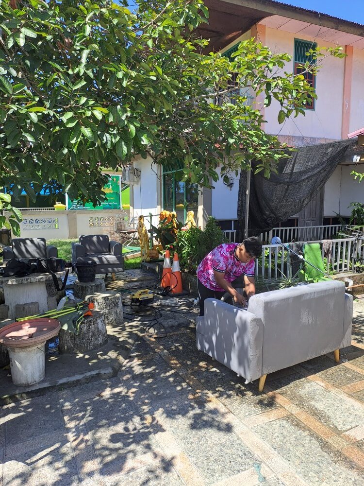 CUCI KASUR DAN SOFA (15)